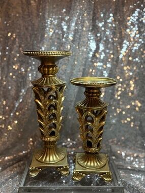 Set of two gold scallop candle stick